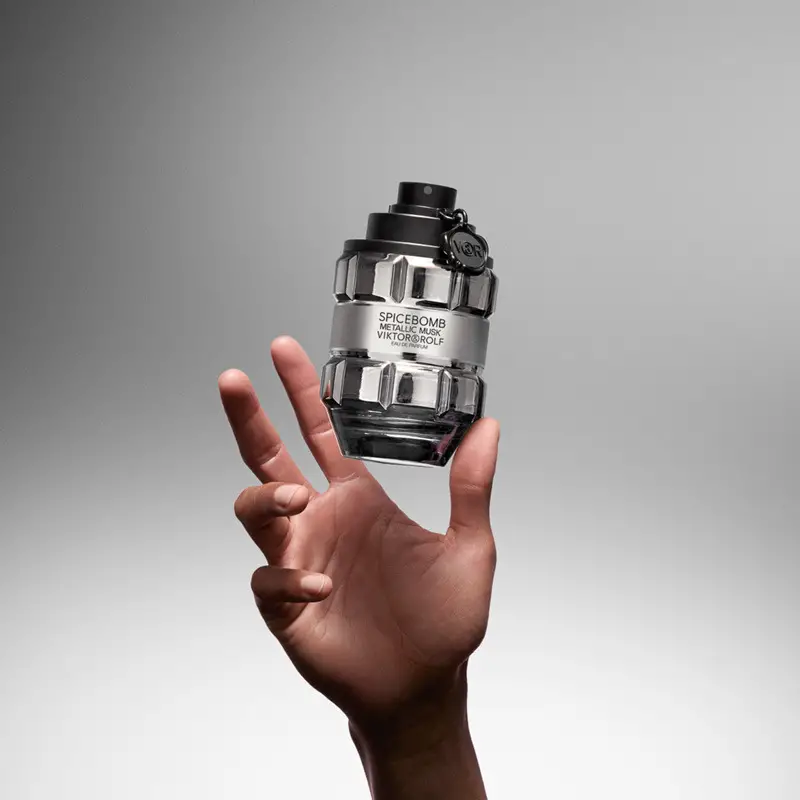 Hình 6 - Viktor & Rolf Spicebomb Metallic Musk (2025) EDP 90ml