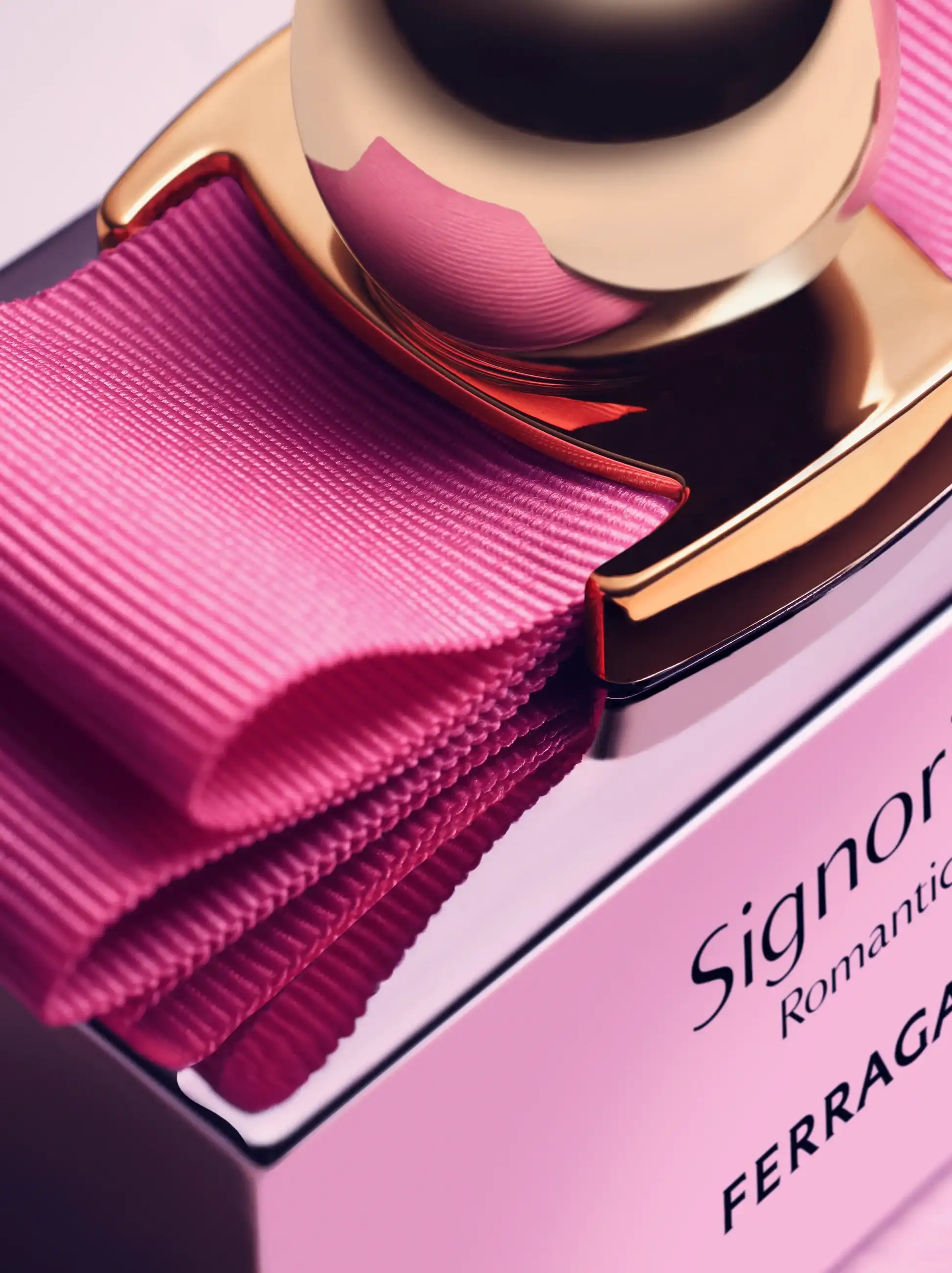 Hình 5 - Salvatore Ferragamo Signorina Romantica (2025) EDP 100ml