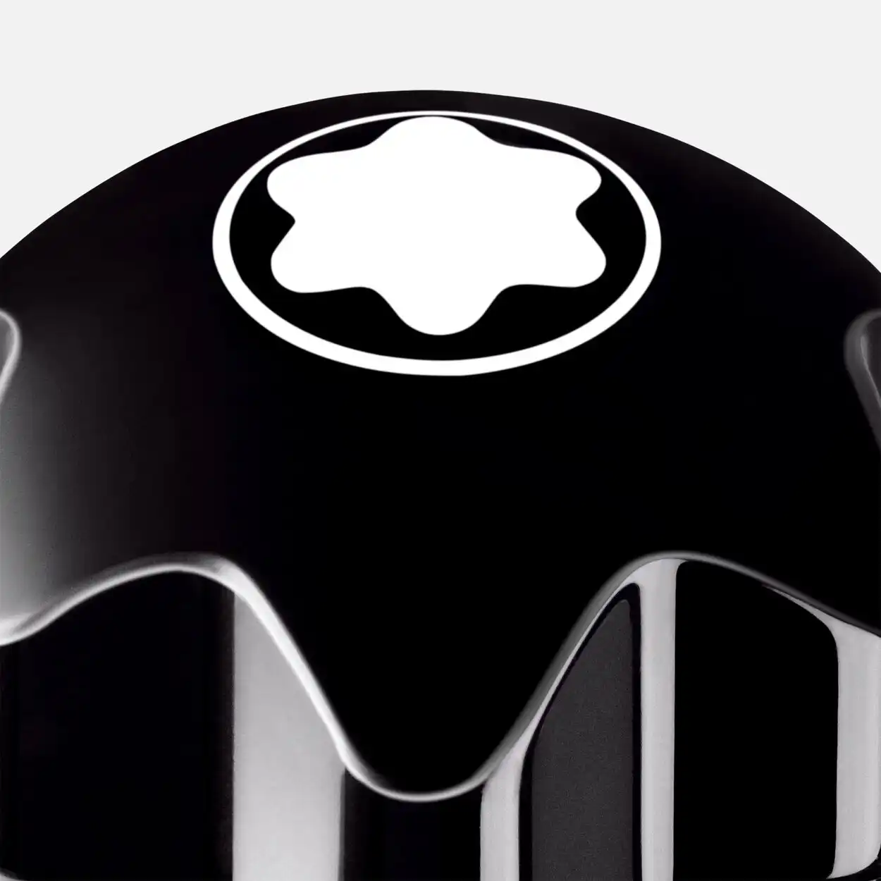 Hình 3 - Montblanc Emblem For Men EDT 60ml