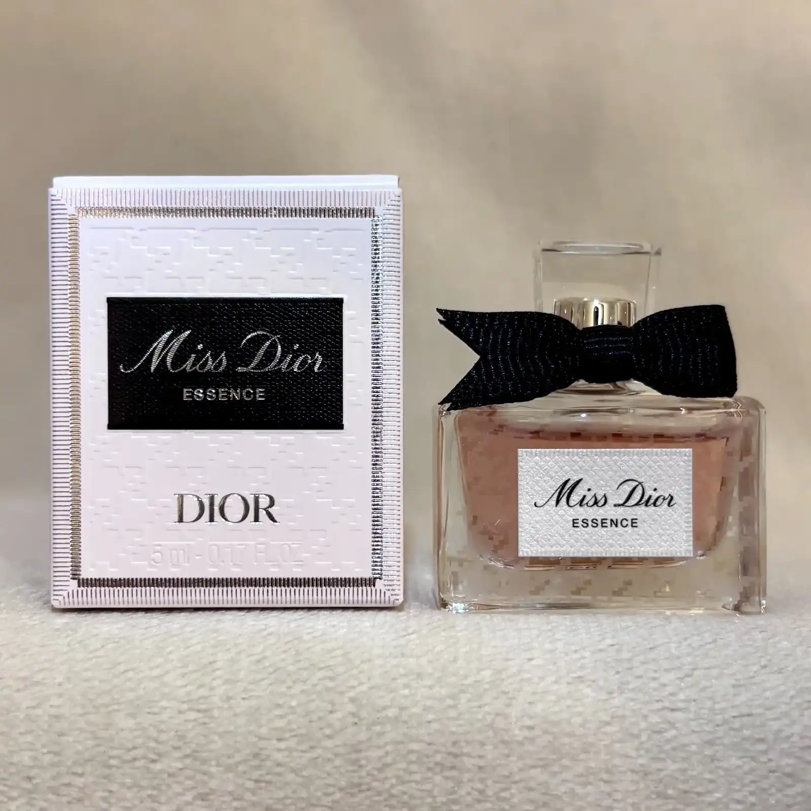 Hình 1 - Miss Dior Essence (2025) EDP Mini Size 5ml