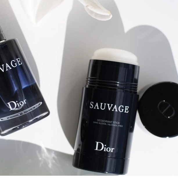 Hình 3 - Lăn Khử Mùi Nước Hoa Nam Dior Sauvage 75g