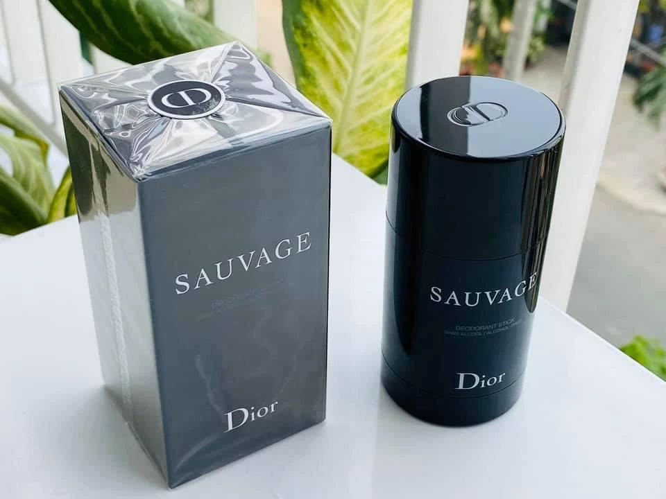 Hình 6 - Lăn Khử Mùi Nước Hoa Nam Dior Sauvage 75g