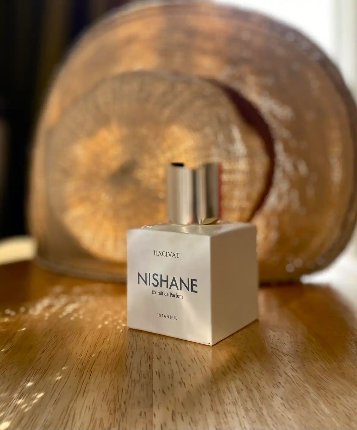 Hình 3 - Nishane Hacivat Extrait de Parfum 100ml