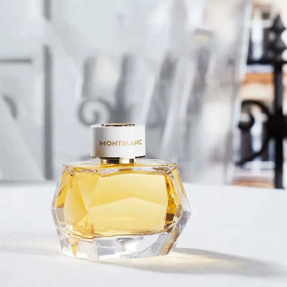 Hình 3 - Montblanc Signature Absolue EDP 90ml